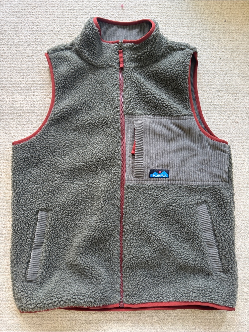 Men’s Kavu fleece vest